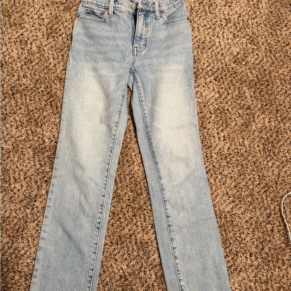 Lucky Brand- High Rise Straight Zoe